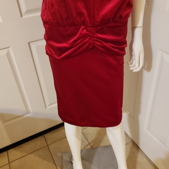 Timely Trends size 3/4 - Picture 3 of 8